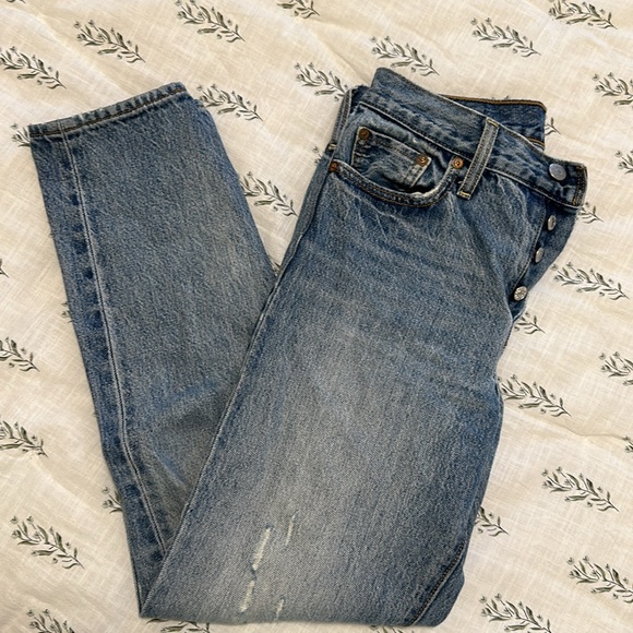 Vintage Levi’s Jeans - Picture 3 of 7
